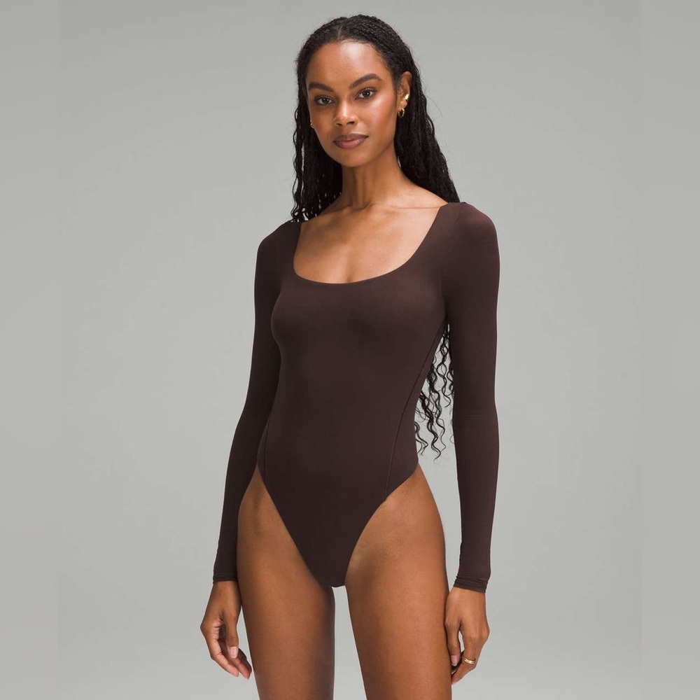 NWT lululemon athletica Brown Long Sleeve Bodysuit